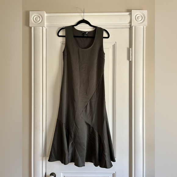 Club Monaco Midi Dress - Picture 3 of 9
